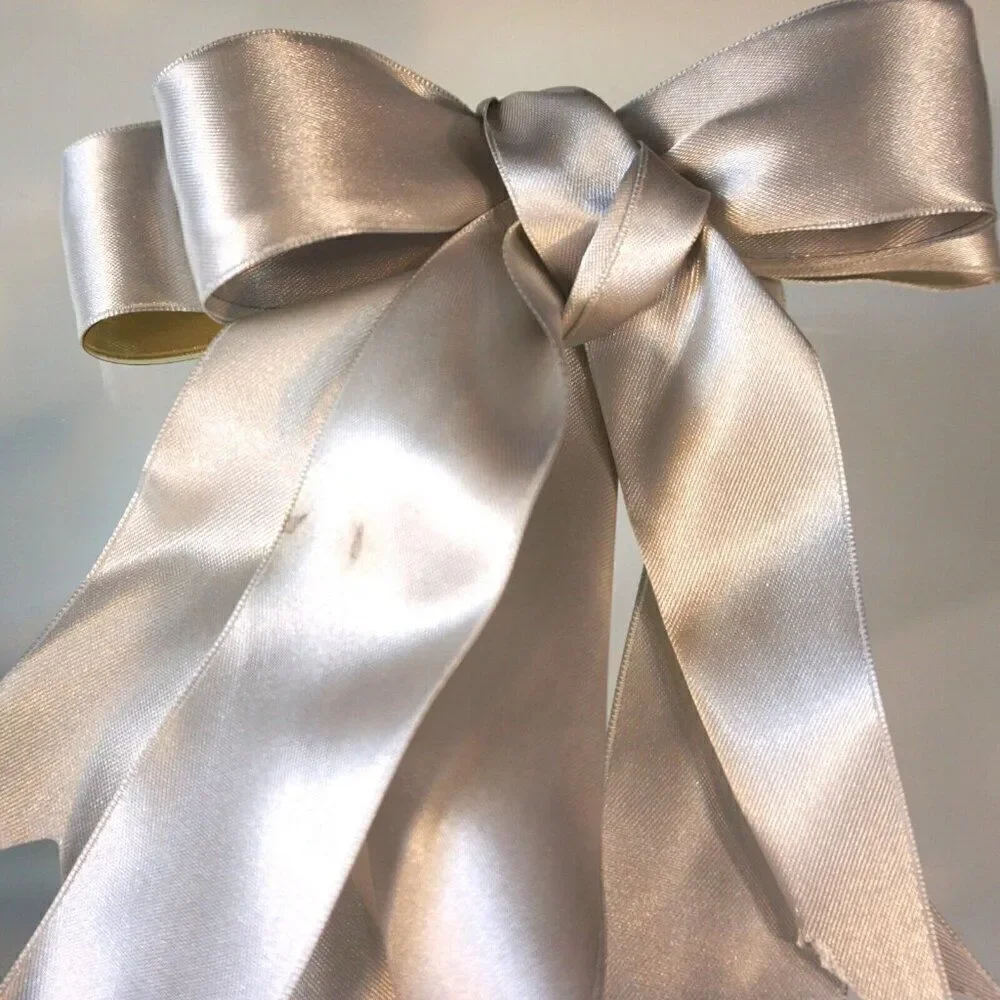 Neiman Marcus Gift Wrap 3 Ribbon Bows With Metal Gift Tag Given From The Heart